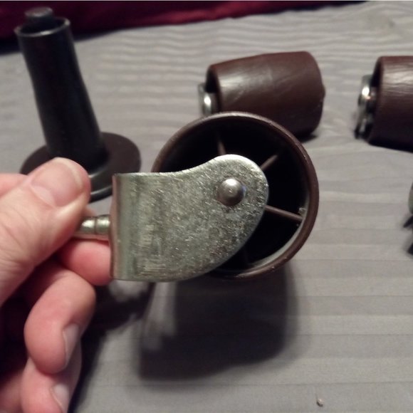 Set of 4 Heavy Duty Bed Frame Casters / Furniture Casters with 2 support posts - Picture 4 of 15